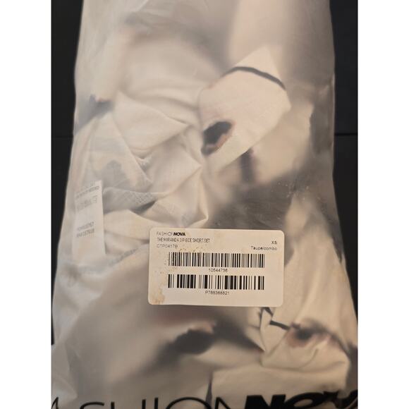 Fashion Nova - The Miranda 3 Piece Short Set - Taupe/combo - XS - Picture 5 of 6